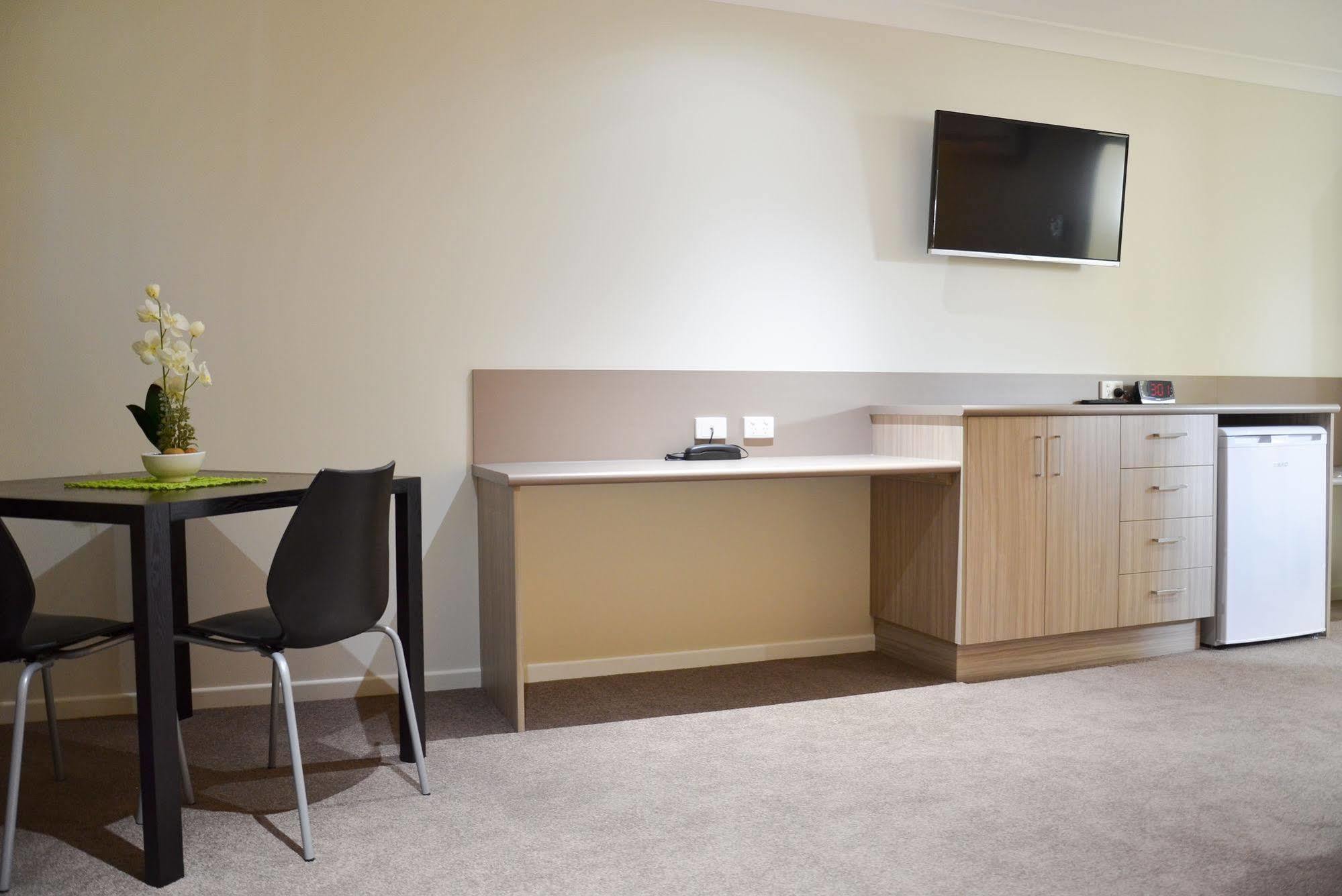 Econo Lodge Beachside Mackay Esterno foto