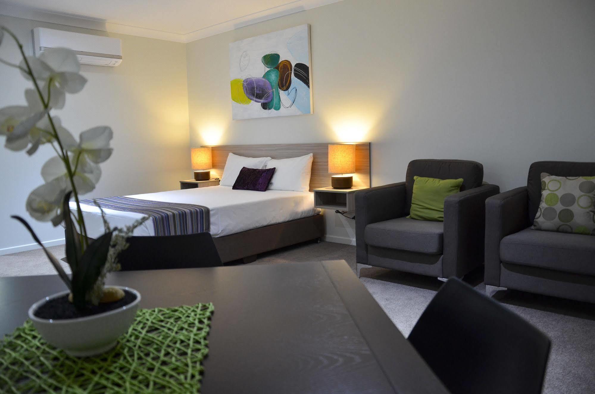 Econo Lodge Beachside Mackay Esterno foto